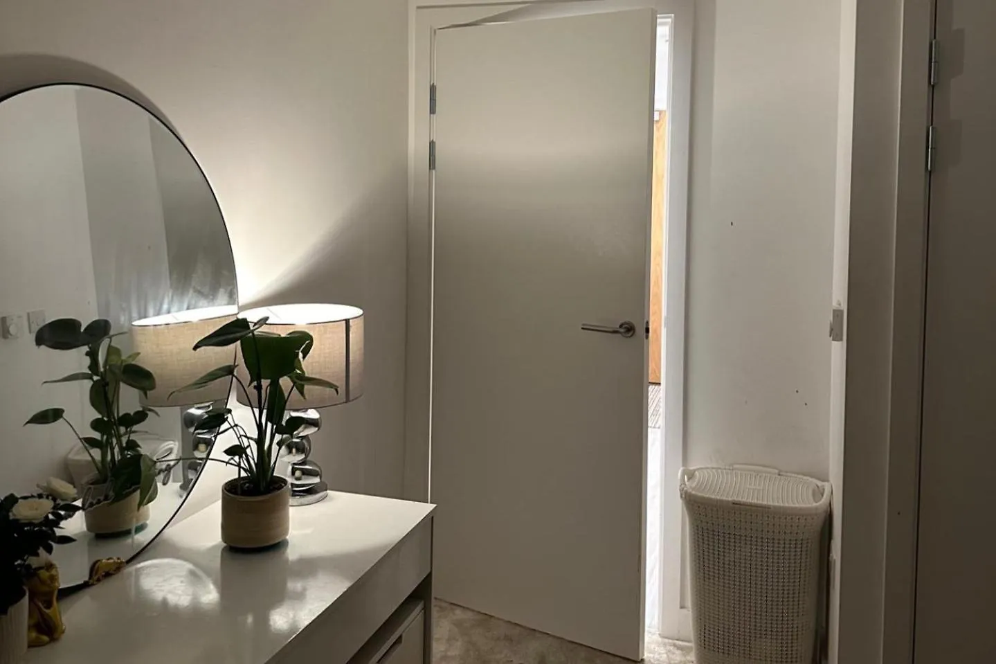 Cosy Thameside Retreat In North Greenwich London